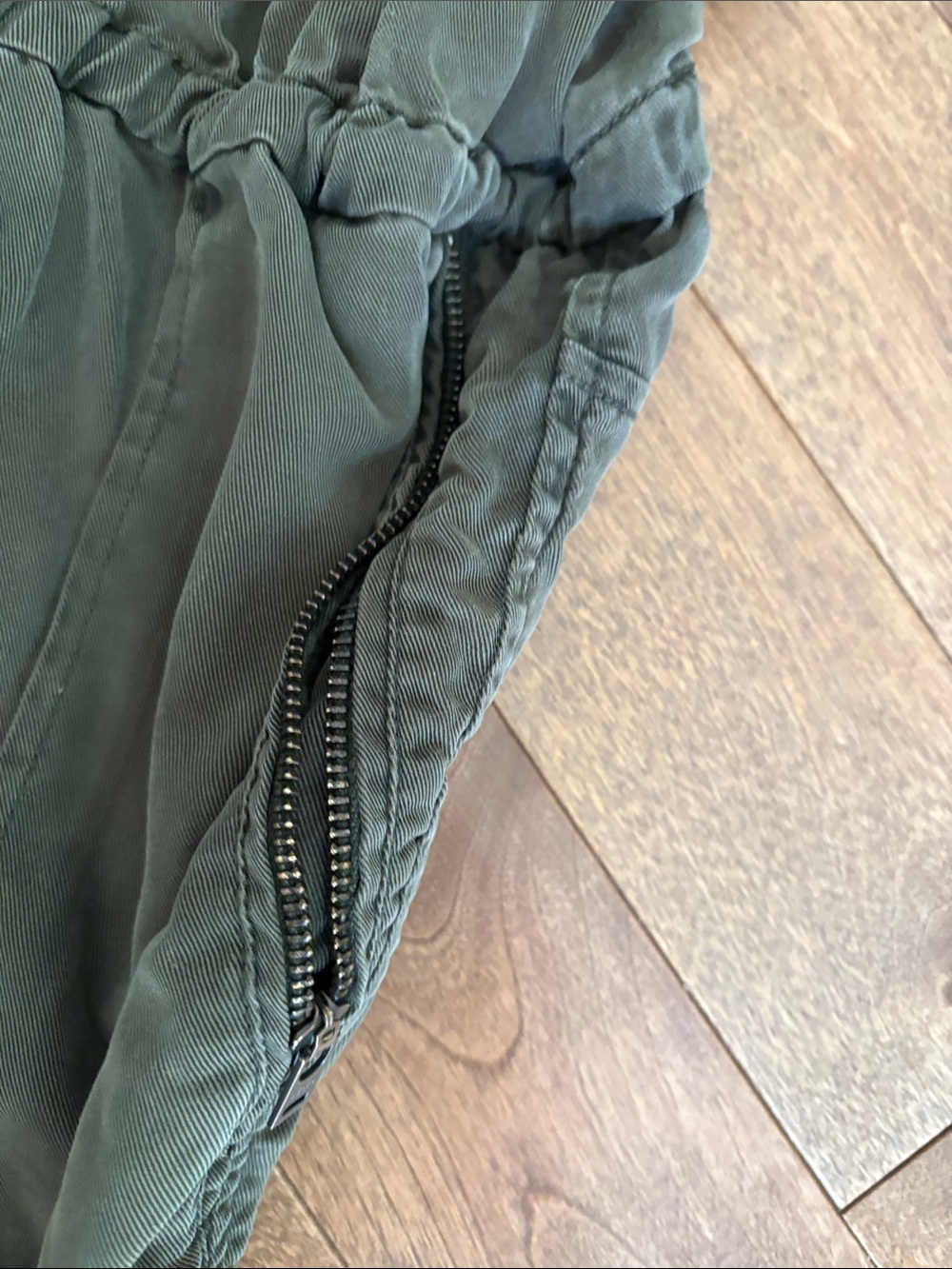 Wilfred Free Aritzia overalls - Olive Green - Picture 7 of 9